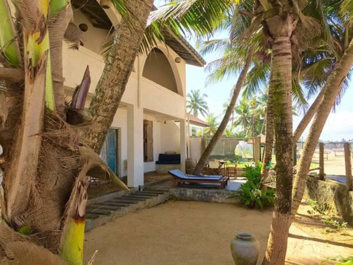 Coco Mari Villa Hikkaduwa Buitenkant foto