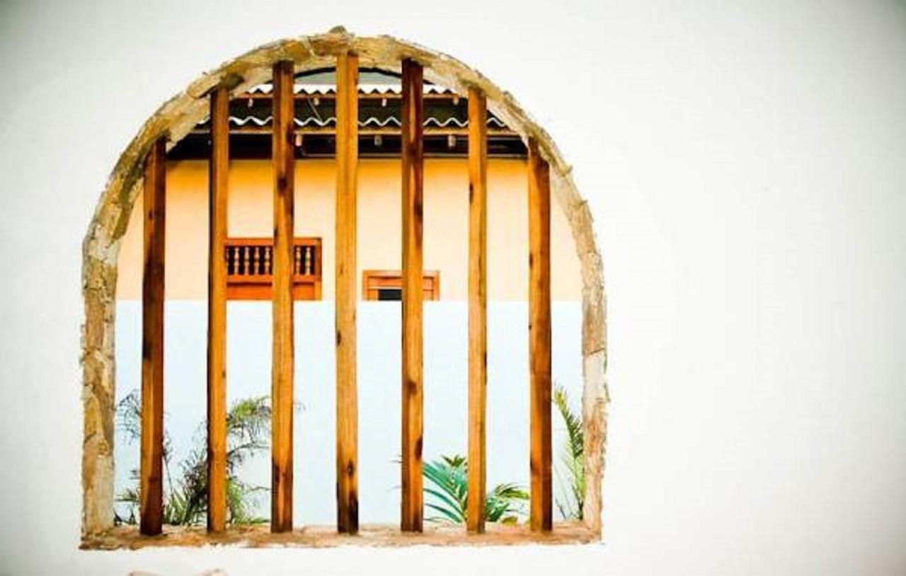 Coco Mari Villa Hikkaduwa Buitenkant foto