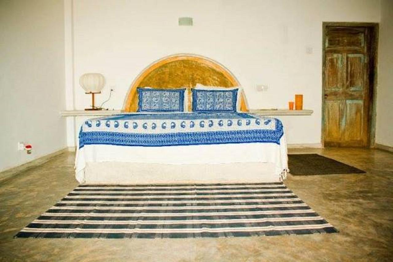 Coco Mari Villa Hikkaduwa Buitenkant foto