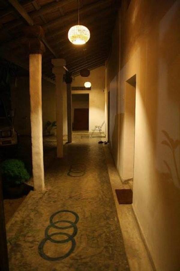 Coco Mari Villa Hikkaduwa Buitenkant foto